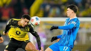 斯洛特：我已经让萨拉赫知道他不会参赛，这是我们唯一的交流