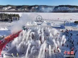 澳洲站F1｜雨战中斗智斗勇 诺里斯喜迎开门红